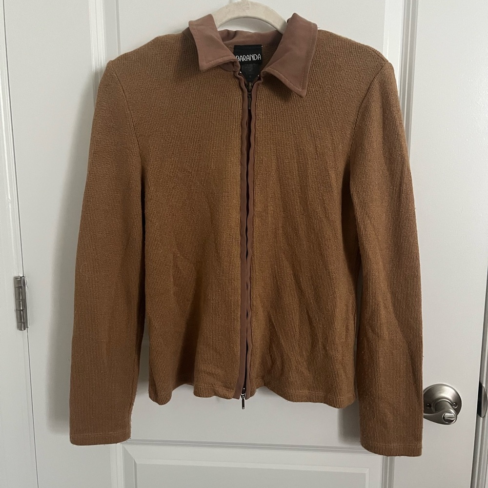 Vintage Women’s Brown Zip-Up Sweater